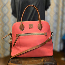  DOONEY & BOURKE Pink Pebbled Leather Dome Bag - PopRock Vintage. The cool quotes t-shirt store.