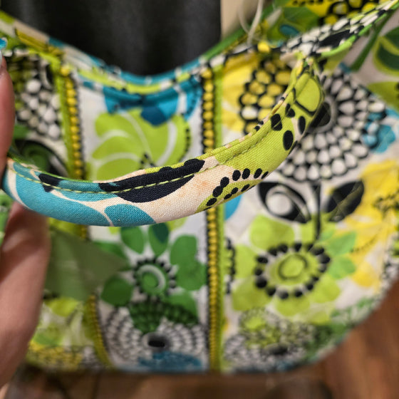 VERA BRADLEY NWT "Limes Up" Tote AS IS - PopRock Vintage. The cool quotes t-shirt store.