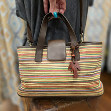  LIZ CLAIBORNE Colorful Woven Stripe Tote - PopRock Vintage. The cool quotes t-shirt store.