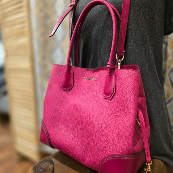 MICHAEL KORS Pink Pebbled Leather Tote AS IS - PopRock Vintage. The cool quotes t-shirt store.